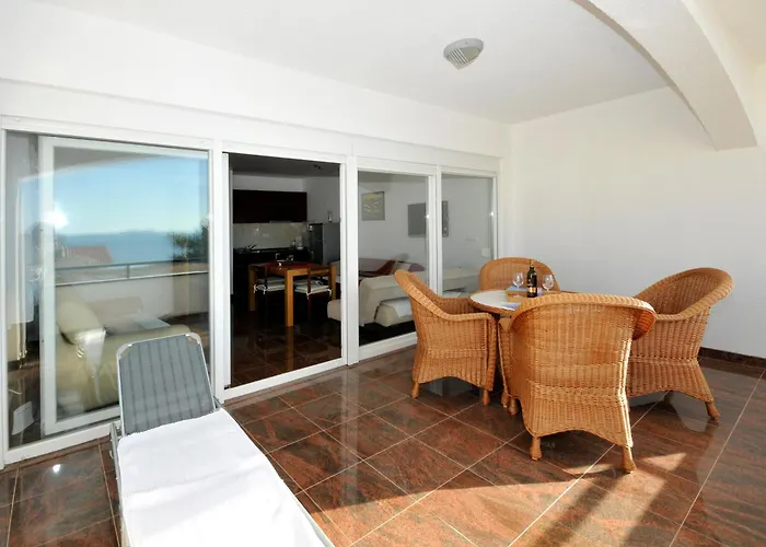 Svalina - Seaview And 130m From Lägenhet Trogir