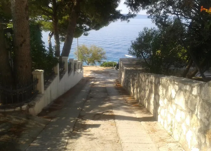 Lägenhet Svalina - Seaview And 130m From Trogir