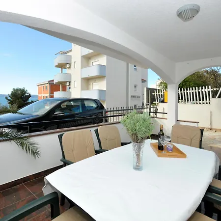 Svalina - Seaview And 130m From Apartment *