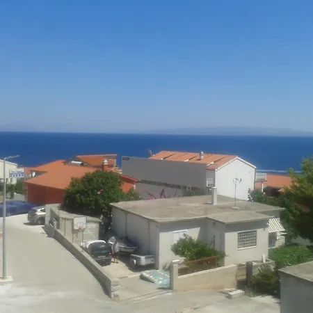 Apartment Svalina - Seaview And 130m From