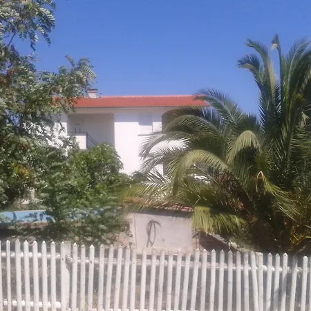 Apartment Svalina - Seaview And 130m From *