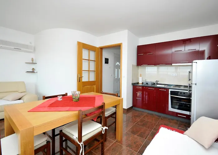 Svalina - Seaview And 130m From Daire